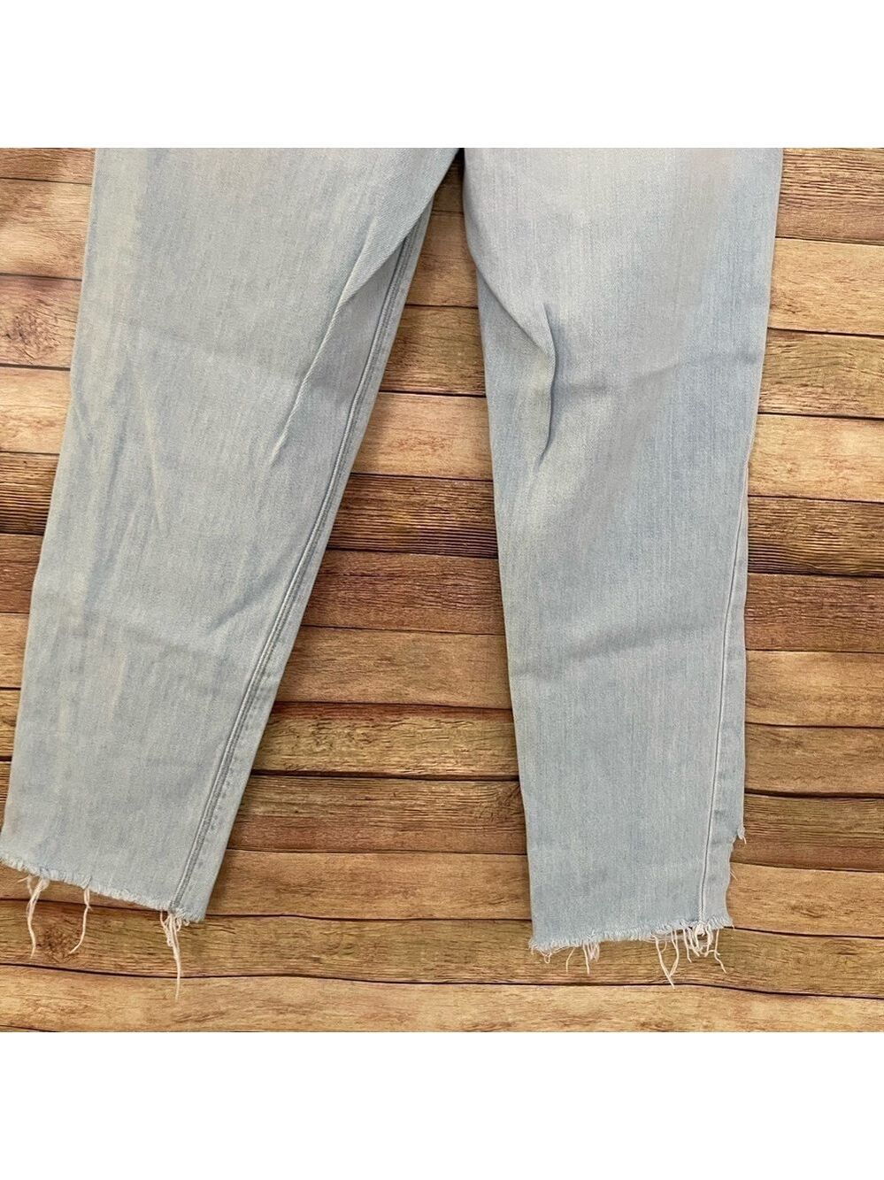 1. State Essentials Corsica Light Wash Distressed Designer Jeans Womens 27 - Picture 4 of 11